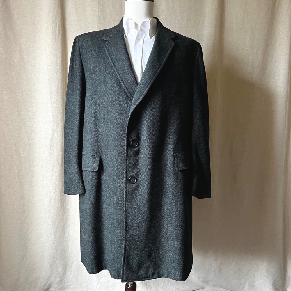 Vintage Hart Schaffner Marx Herringbone Wool Coat Gray USA 46R